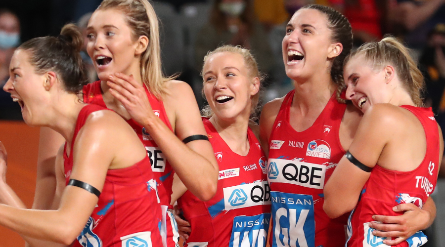 Swifts players celebrate during the Super Netball Semi-Final 1 match between GIANTS Netball and NSW Swifts at Nissan Arena in Brisbane, Saturday , August 14, 2021. 
