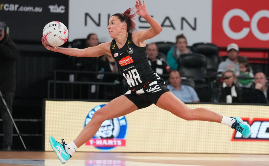 Kelsey Browne of the Magpies competes for the ball during the Round 3 Super Netball match between the Collingwood Magpies and Adelaide Thunderbirds at John Cain Arena in Melbourne, Saturday, May 15, 2021.