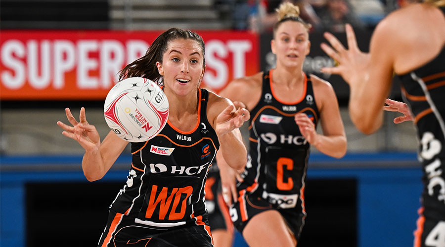 Amy Parmenter of the Giants in action during the round 1 Super Netball match between the NSW Swifts and Giants Netball at Ken Rosewall Arena in Sydney, Saturday, March 26, 2022.