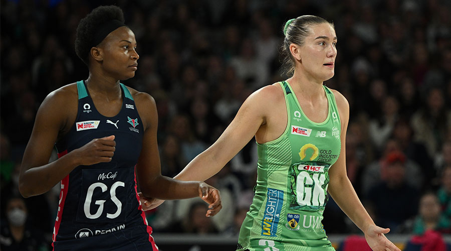 Mwai Kumwenda of the Vixens and Courtney Bruce of the Fever during the Super Netball Major Semi Final match between the Melbourne Vixens and the West Coast Fever at John Cain Arena in Melbourne, Saturday, June 18, 2022.